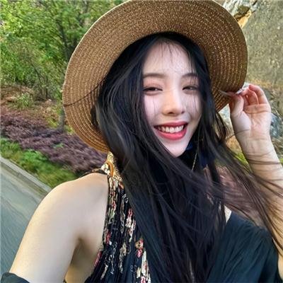 湖畔的女人们